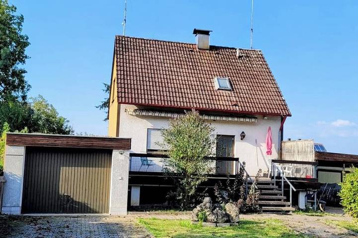 Ferienhaus für 5 Personen, mit Terrasse und Garten - 1