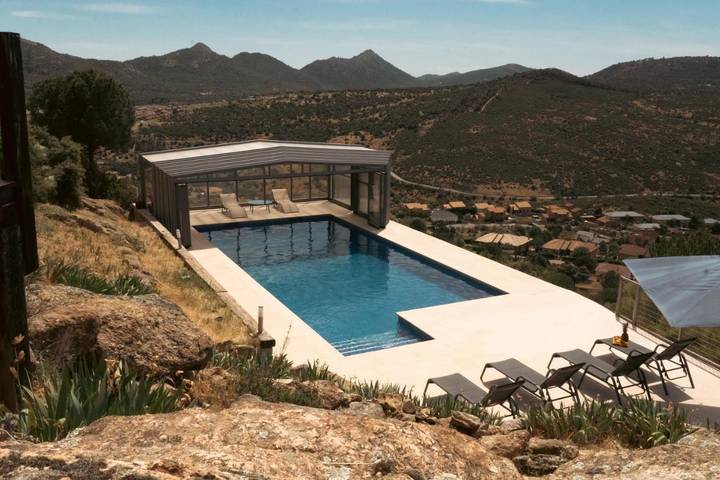 Casa rural para 8 personas, con Balcón y Jacuzzi además de Terraza y Jardín en Provincia de Madrid - 4