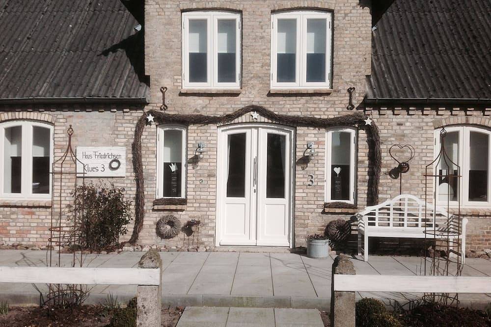 Bülow, Uwe - Haus Friedrichsen - Haus Friedrichsen - Uwe Bülow in Hollingstedt, Eider-Treene-Sorge