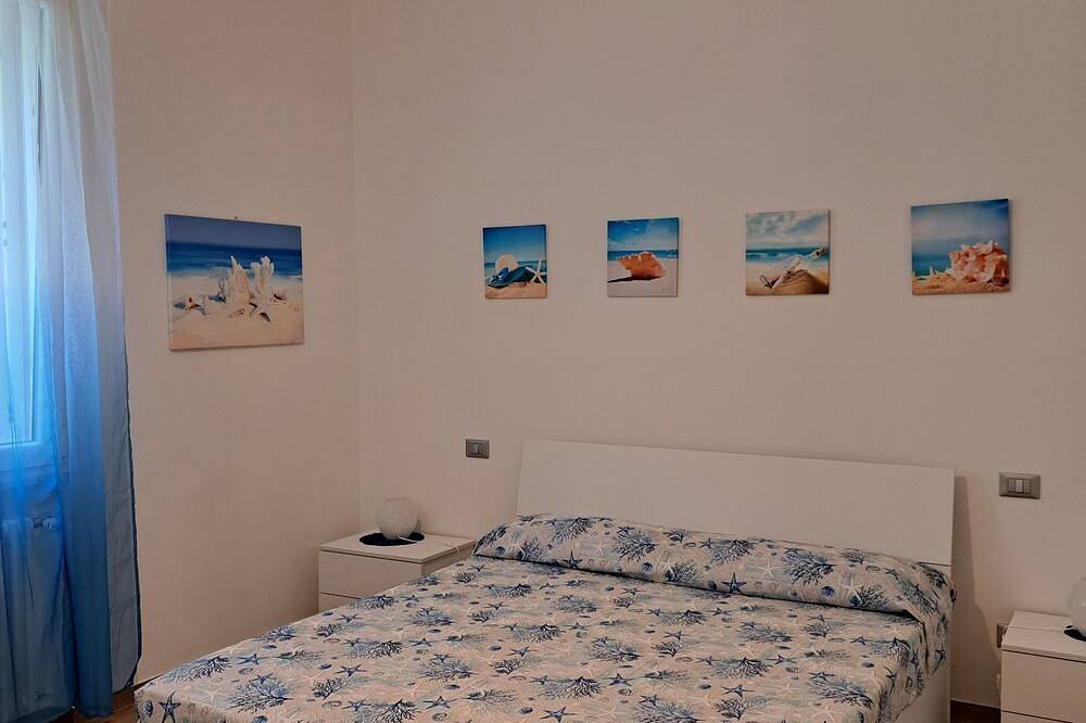 Entire apartment, Garden and private parking space in Albisola Superiore, Riviera di Ponente