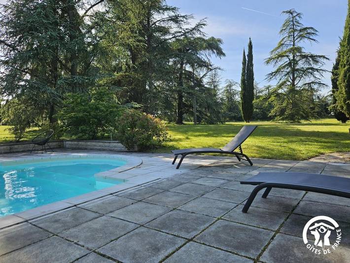 Gîte pour 2 personnes, avec jardin et piscine à Mailhoc - 4