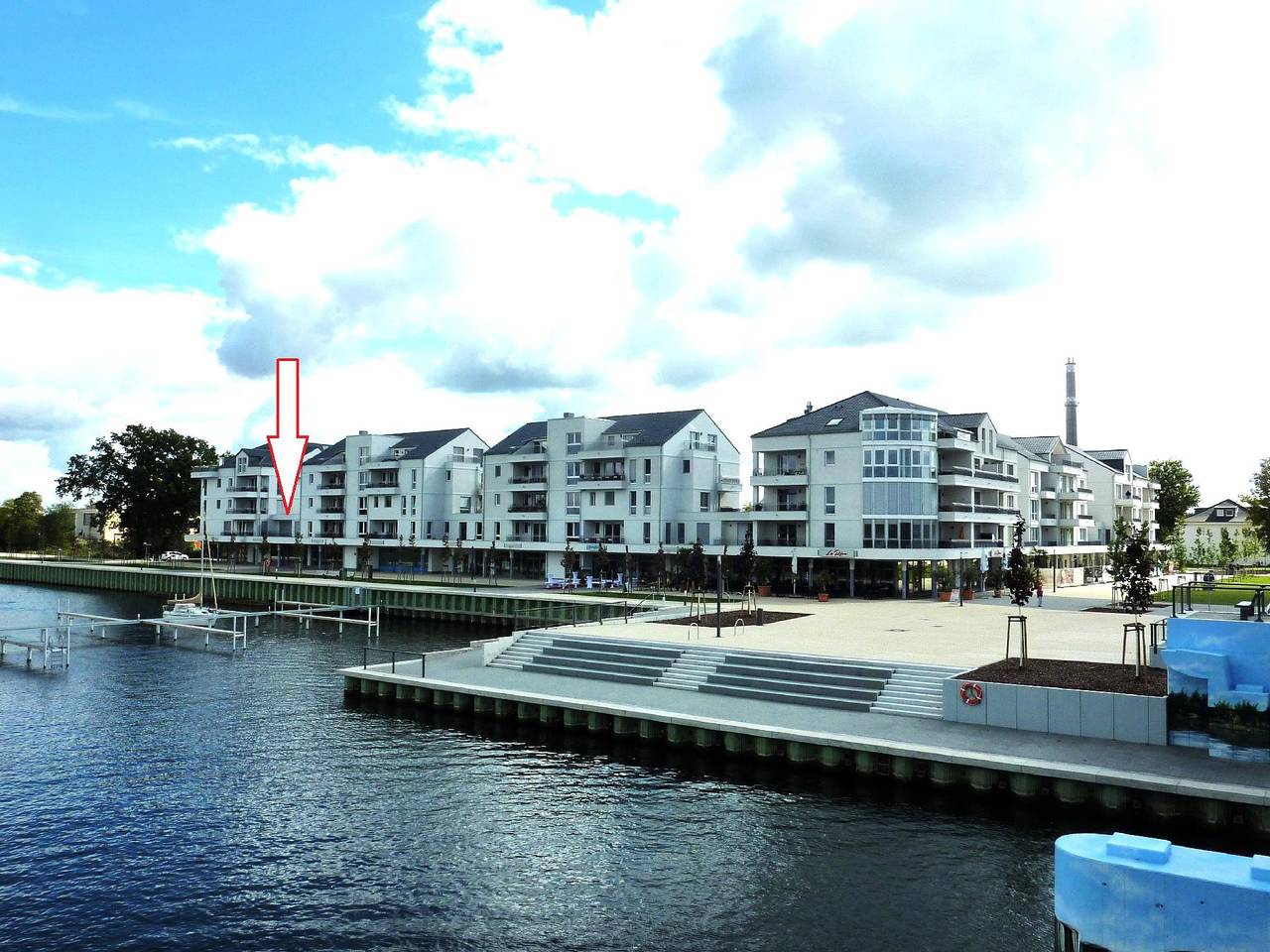 Ganze Ferienwohnung, Penthouse-Wohnung am großen Zernsee-Yachthafen in Plötzin, Werder
