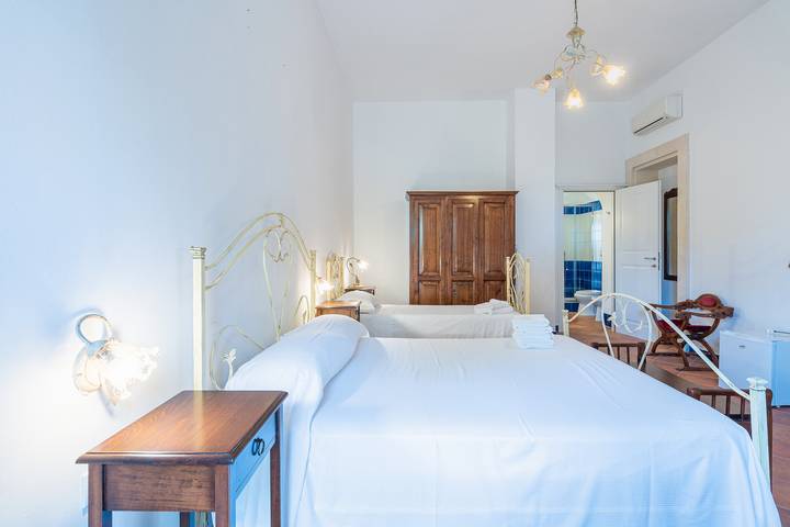 Ferienwohnung für 5 Personen, mit Garten, mit Haustier in Syrakus - 3