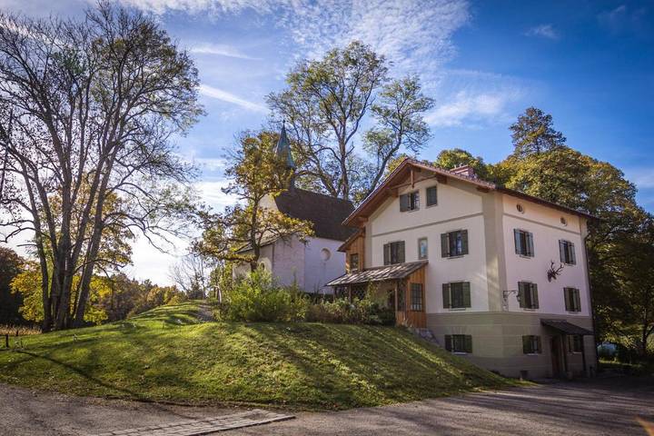Ferienwohnung für 4 Personen, mit Terrasse und Garten sowie Ausblick