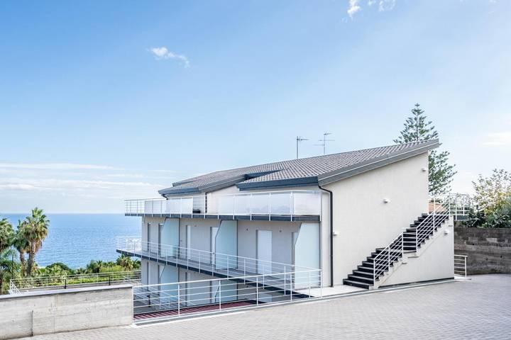 Appartement de vacances pour 4 personnes, avec terrasse et vue