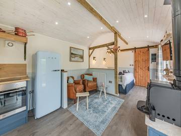 Glamping for 2 People in Lowlands, Scottish Borders, Photo 4