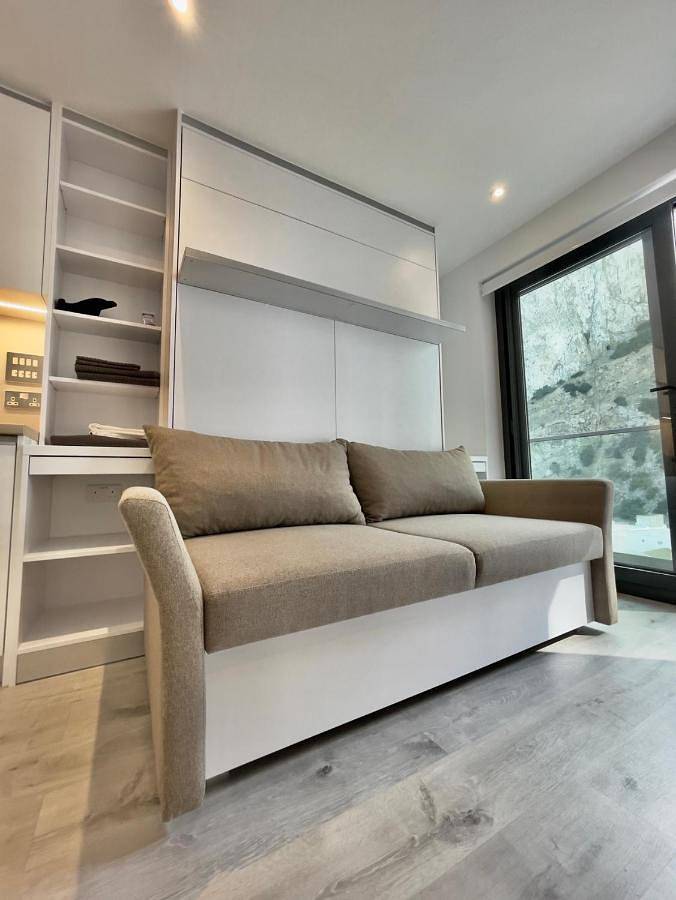 Gîte pour 2 personnes, avec vue et balcon, animaux acceptés à Gibraltar - 4