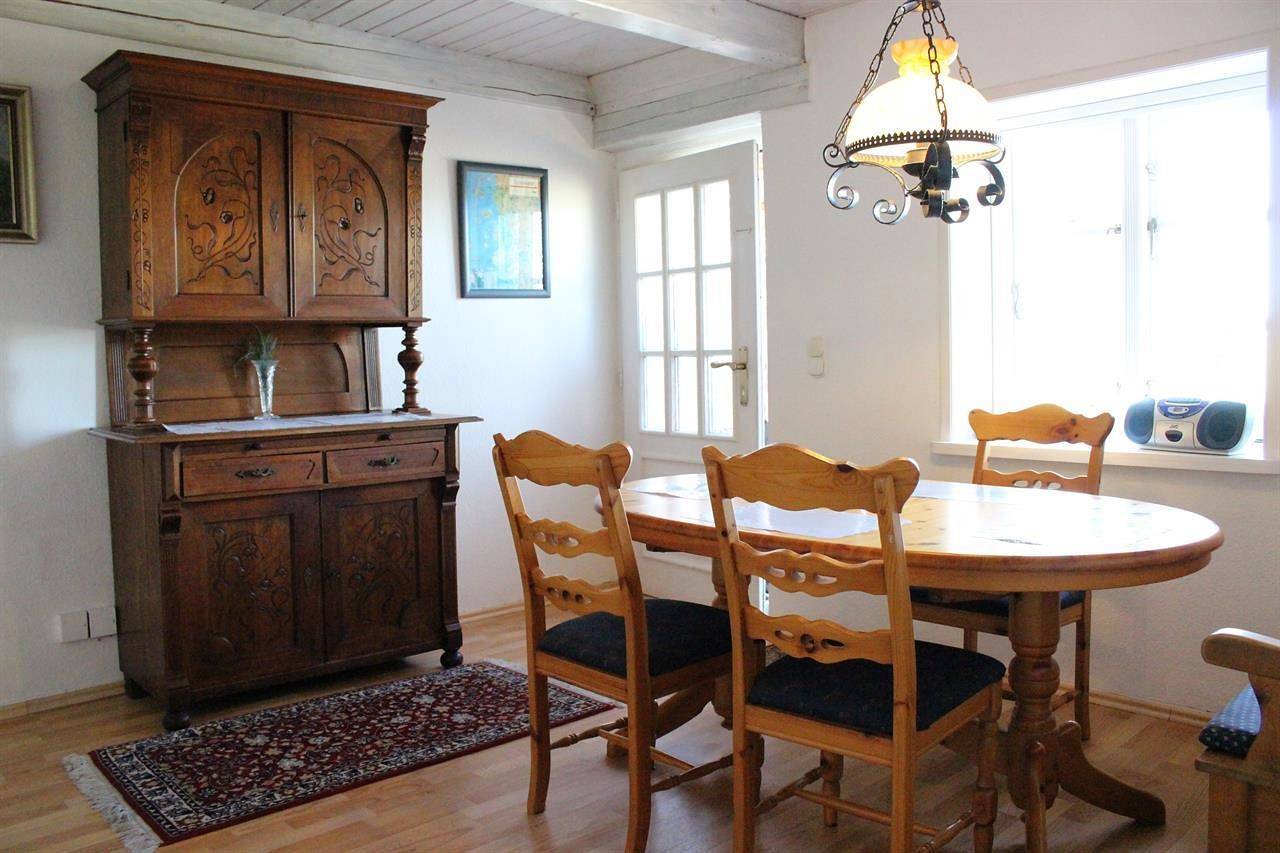 Ganze Ferienwohnung, Burgmarwig Rosenidylle in Eiderstedt