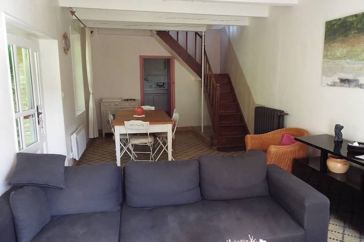 Location de vacances pour 6 personnes, avec piscine ainsi que jardin et terrasse, animaux acceptés à Lalevade-d'Ardèche - 4