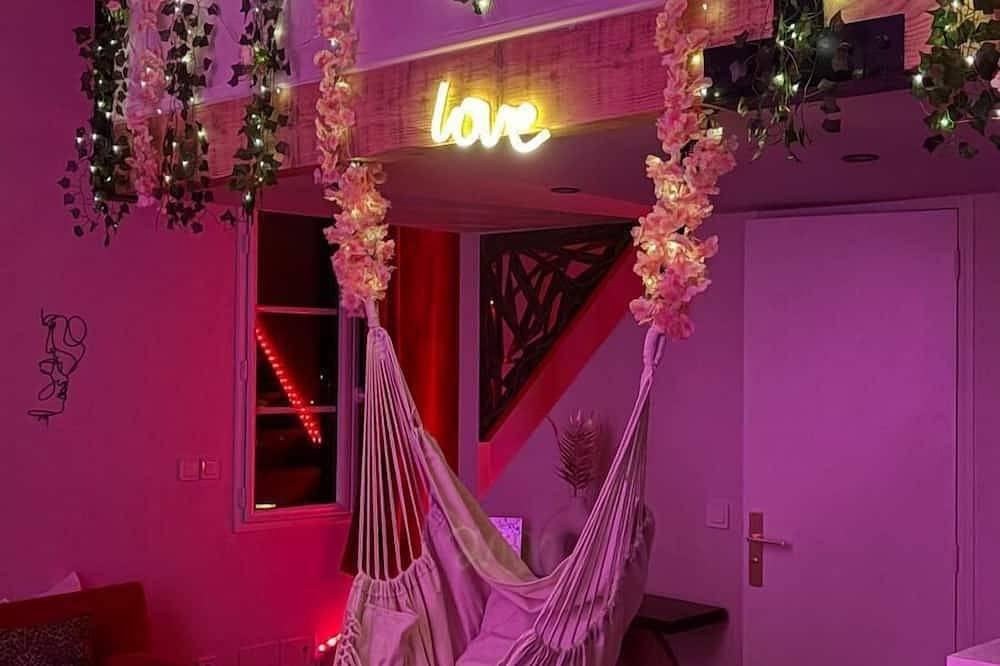 Apartamento entero, L'Oasis de Montvert Love Room in Saint-Zacharie, Región Brignoles