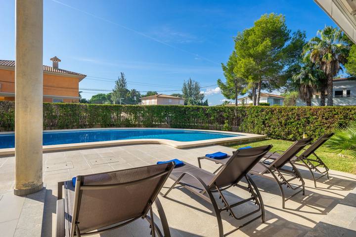 Finca für 10 Personen, mit Balkon/Terrasse und Garten sowie Pool in Port de Pollença - 3