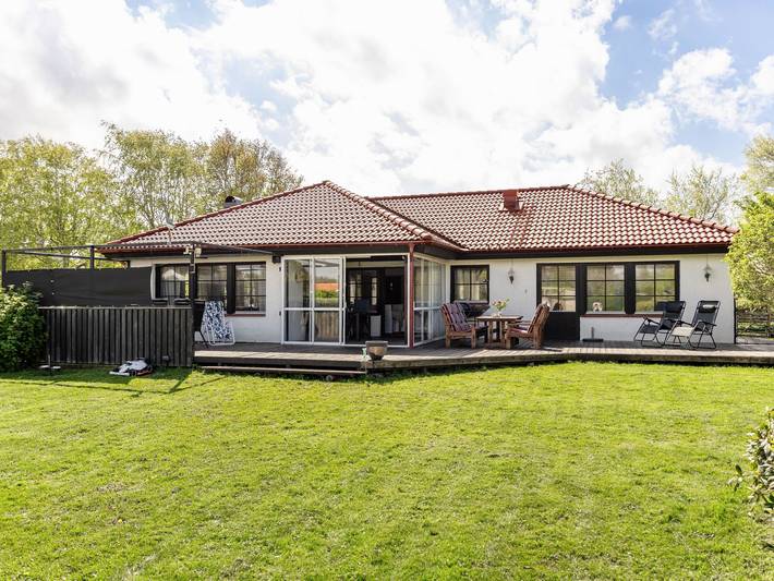 Location de vacances pour 8 personnes, avec jardin et terrasse à Halmstad