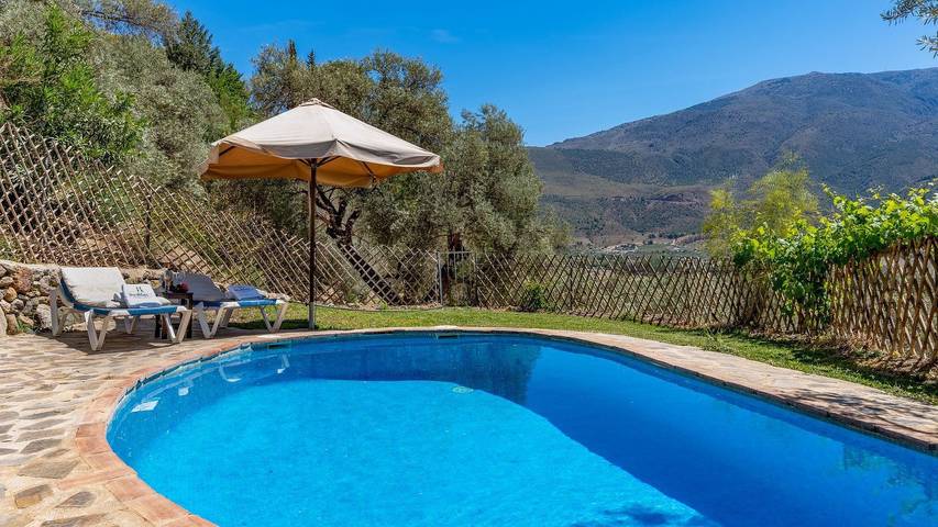 Chalet para 4 personas, con Piscina en Alpujarras - 2