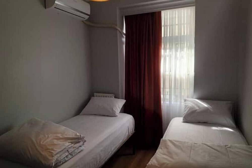 Appartamento intero, Taksim Royal Suit 4 Room in Taksim and No Stairs in Beyoğlu, Şehit Muhtar Mahallesi