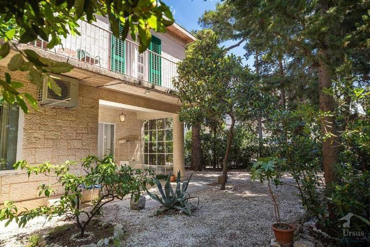 Villa pour 7 personnes, avec vue et jardin, animaux acceptés à Split - 3
