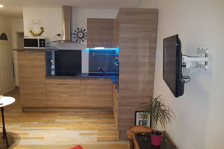 Location de vacances pour 3 personnes à Claret - 2