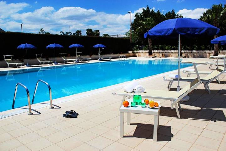 Appart’hôtel pour 4 personnes, avec jardin et piscine