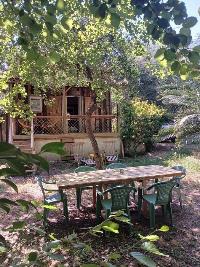 Camping für 5 Personen, mit Ausblick und Garten in Porto-Vecchio