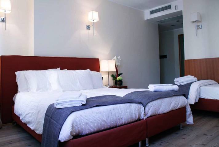 Hôtel pour 2 personnes, avec Jardin et Vue à Cles