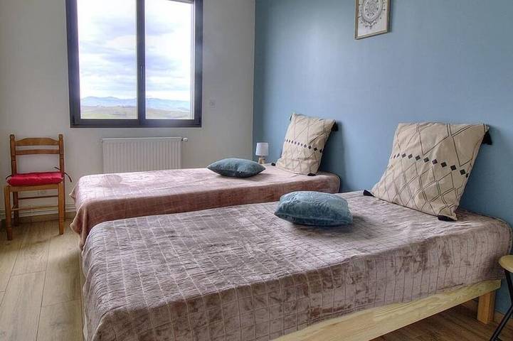 Location de vacances pour 6 personnes à Saint-Germain-Nuelles - 4