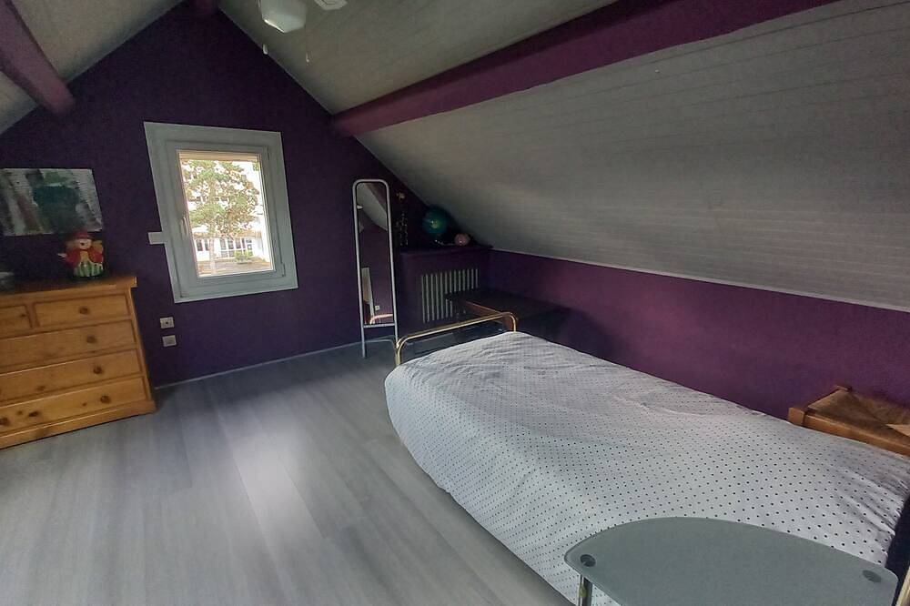 Entire apartment, T4 apartment in townhouse, very bright, quiet area in Cran-Gevrier, Annecy (commune)