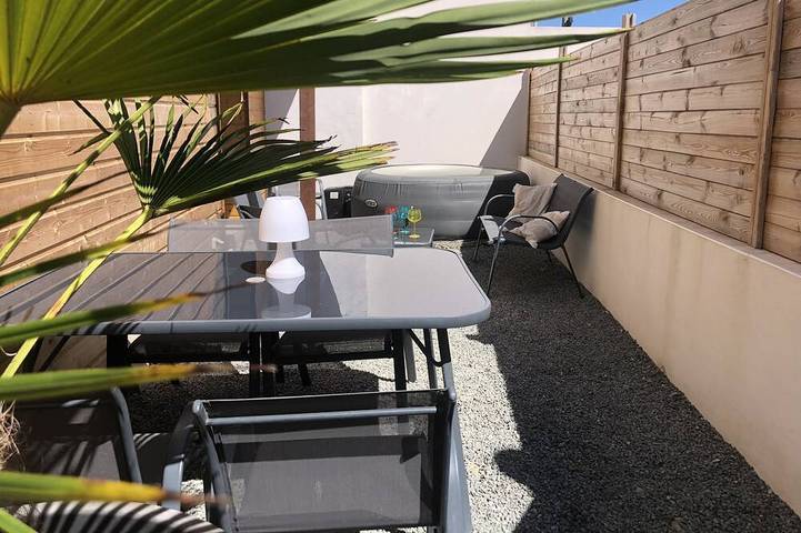 Ferienwohnung für 6 Personen, mit Terrasse und Whirlpool, mit Haustier - 1