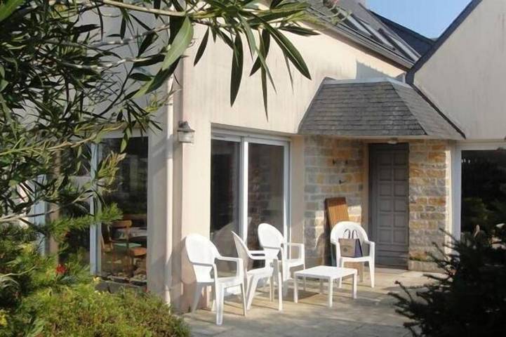 Ferienhaus für 8 Personen, mit Terrasse und Garten