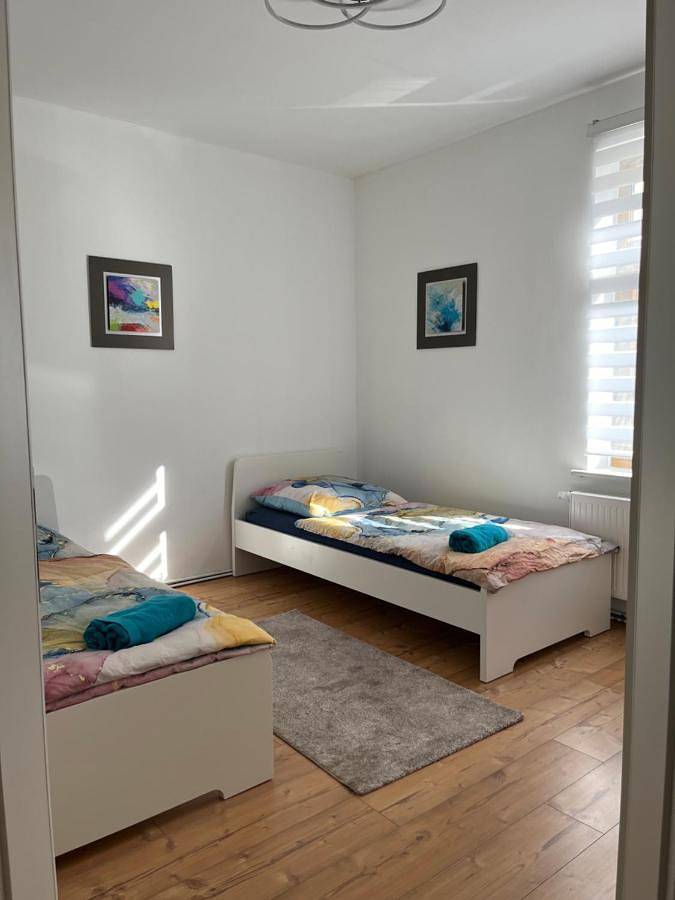 Ferienwohnung für 5 Personen, mit Garten und Terrasse - 1