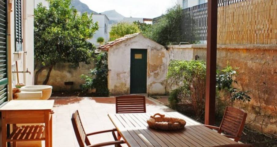 Ferienhaus für 5 Personen, mit Garten