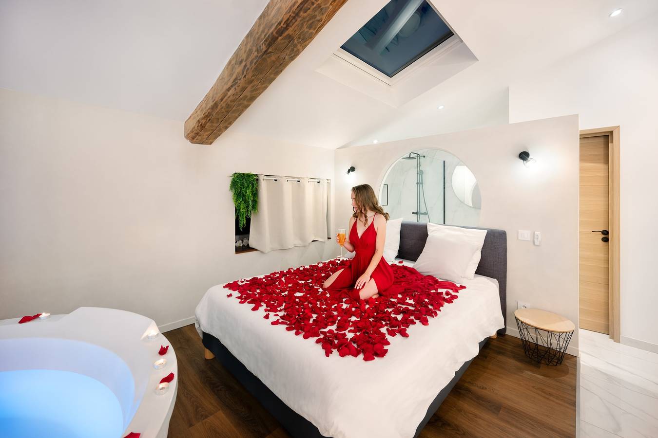 Ganze Ferienwohnung, Starry Loft | Domaine Paradis in Reillanne, Regionaler Naturpark Luberon