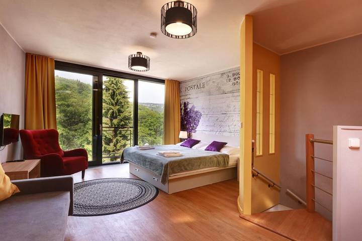 Apartmenthotel für 3 Personen, mit Terrasse und Ausblick