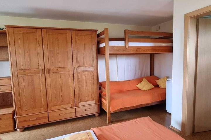 Gîte pour 4 personnes, avec terrasse et jardin à Ettenheim - 3