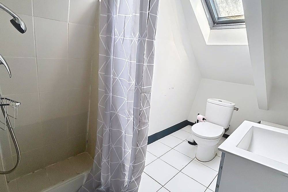 Apartamento entero, 1 bedroom apartment - 15mn from Saint-Malo in Plerguer, Región de Saint-Malo