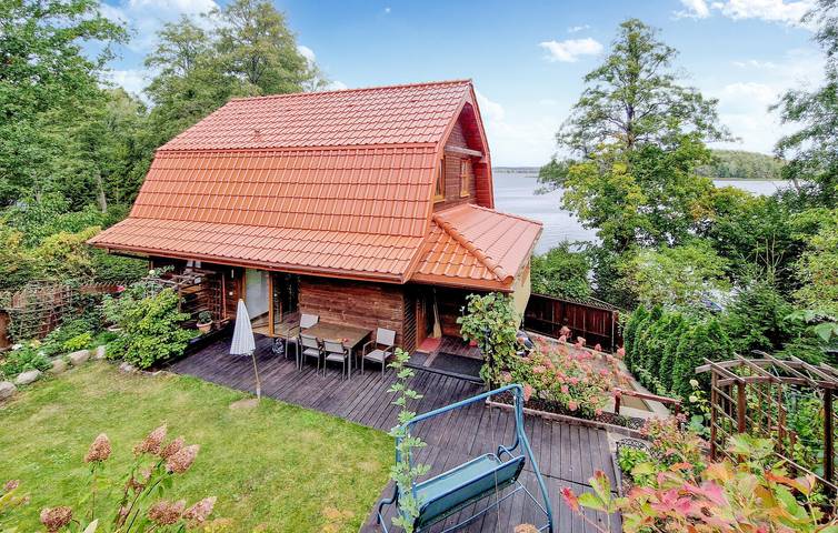 Ferienhaus für 5 Personen mit Terrasse in Powiat Olsztyński
