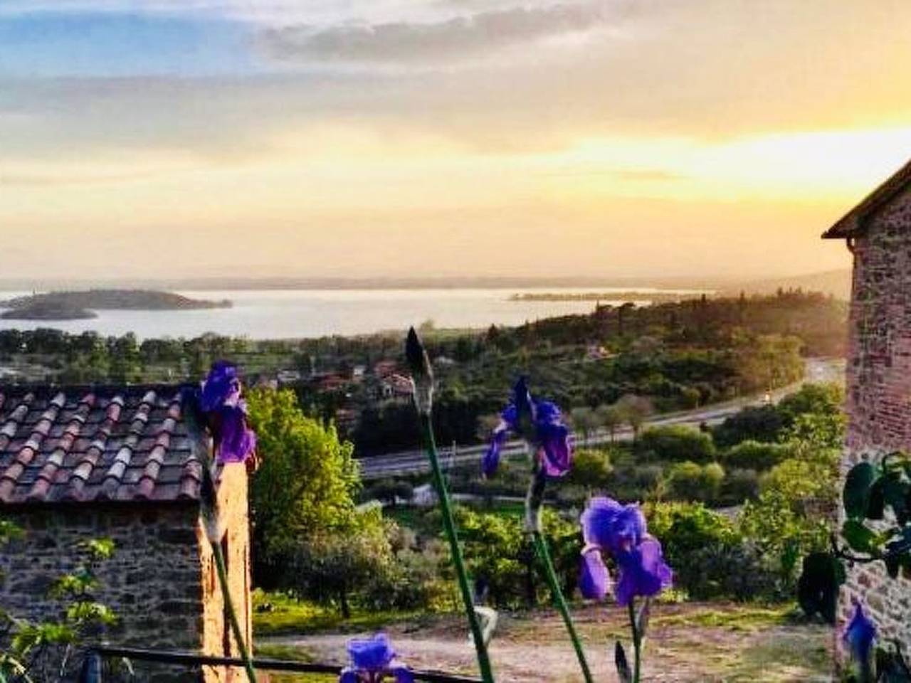 Appartamento intero, Renovierte Wohnung in Passignano sul Trasimeno, Lago Trasimeno