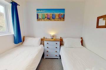 Chalet for 6 People in Hayle, Cornwall, Photo 4