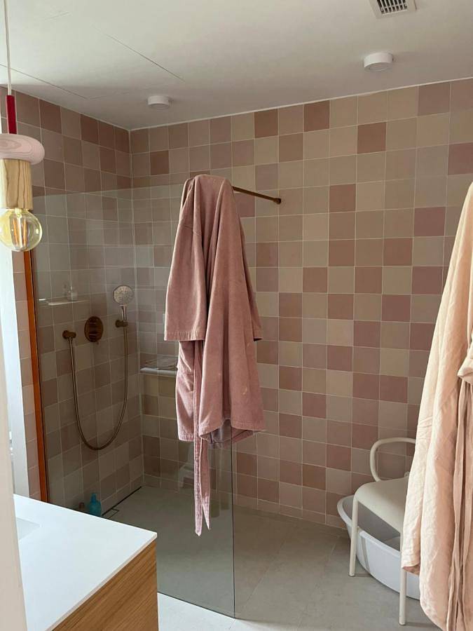 Location de vacances pour 5 personnes, avec jardin et vue à Ghisonaccia - 4