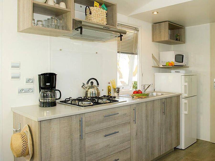 Camping Les Lacs du Verdon - Mobile home 5 persons - Mobile-home | Comfort | 2 Bedrooms | 5 Pers. | Raised terrace | 2 bathrooms | Air-con. in Régusse, Brignoles region