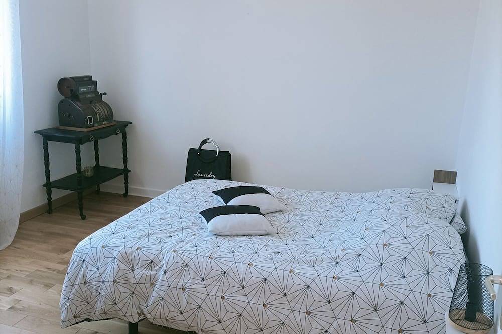 Maison Avec Jardin Proche Centre Ville, 15 min de la Plage, 25 min de Brest in Lesneven, Región de Brest