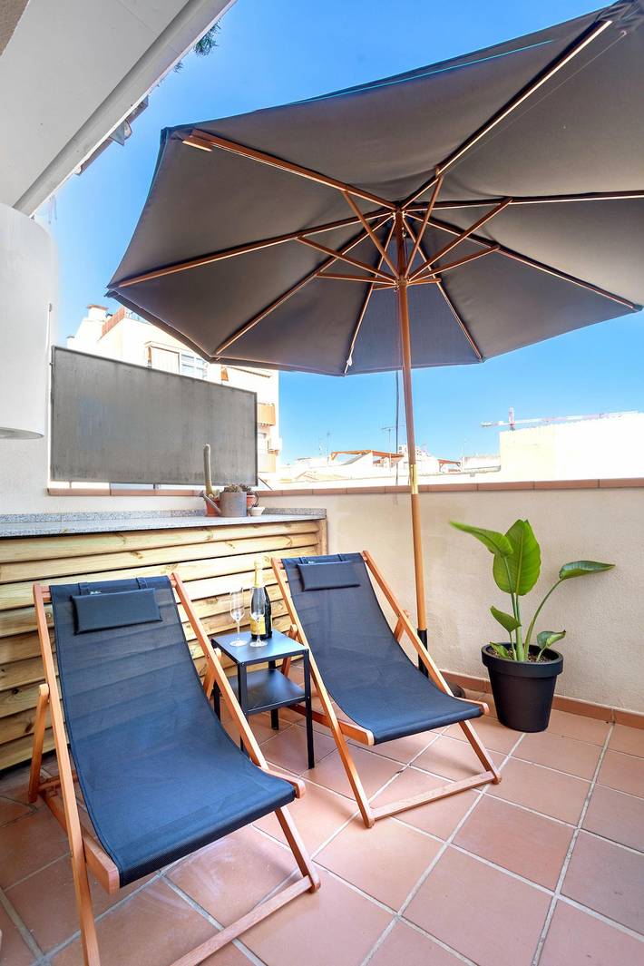 Ferienwohnung für 2 Personen, mit Balkon und Terrasse sowie Ausblick in Mataró - 4