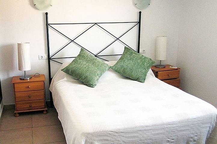 Location de vacances pour 8 personnes, avec jardin à Orba - 4