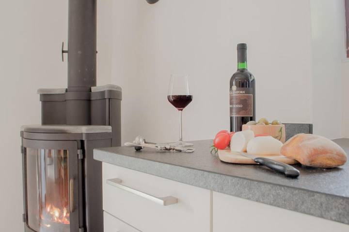 Ferienhaus für 5 Personen, mit Pool und Garten sowie Ausblick und Balkon in Comune di Luino - 2