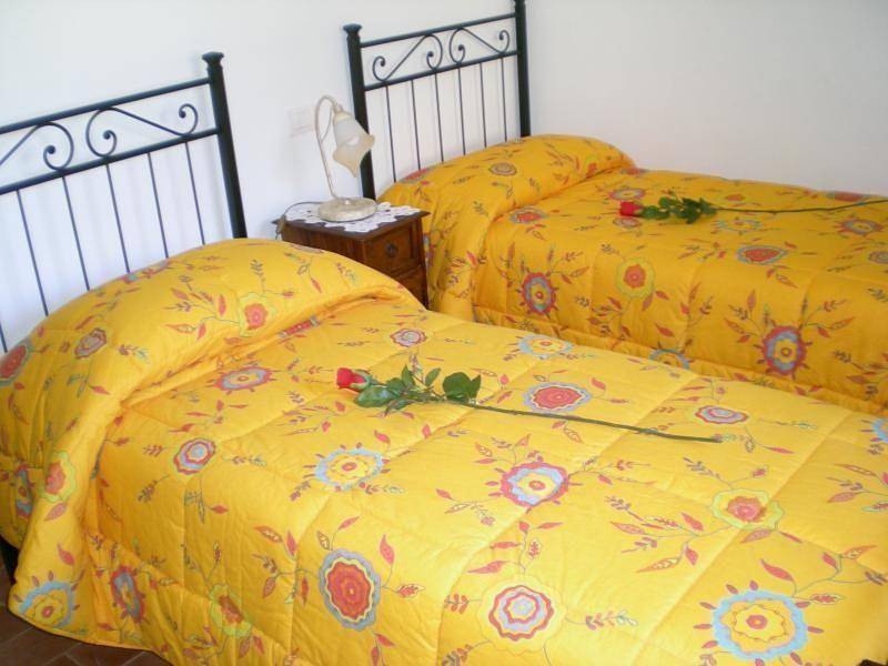 Ganze Ferienwohnung, Ferienwohnung mit möbliertem Balkon in Minucciano, Garfagnana