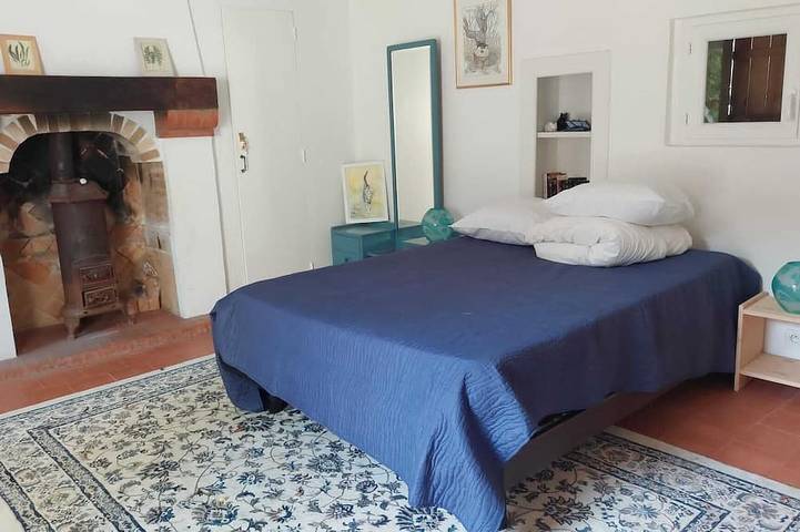 Location de vacances pour 6 personnes, avec balcon ainsi que jacuzzi et jardin à Labastide-de-Virac - 2