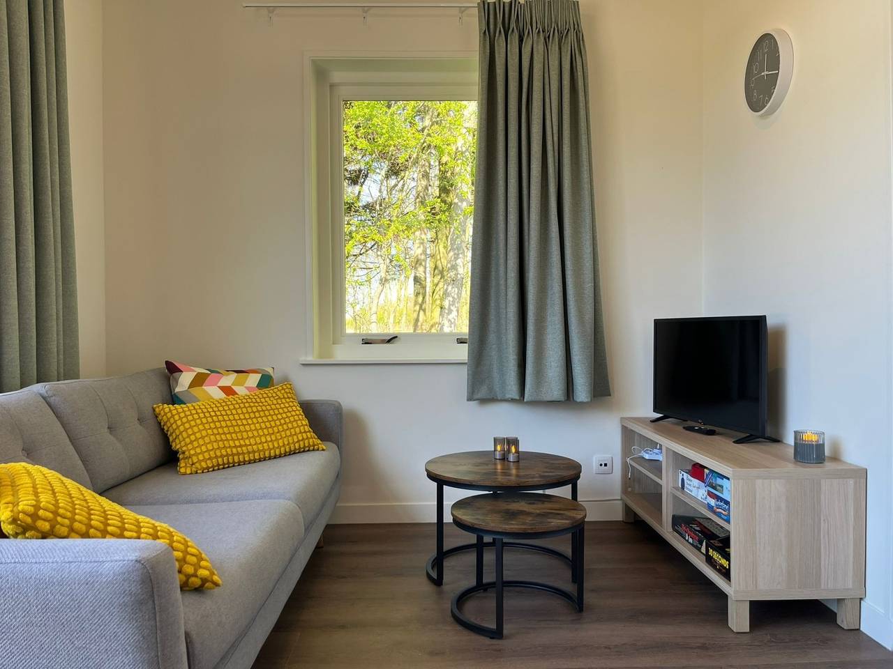 4-person house with a view of the dunes near Valkenisse in Groot Valkenisse, Biggekerke