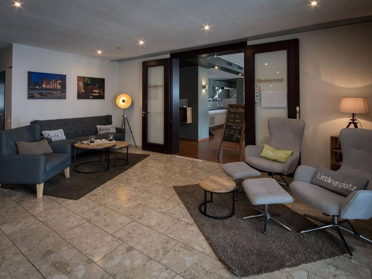 Hotel Stadt Aurich - Doppelzimmer, Dusche oder Bad, Wc Komfort in Aurich, Nordseeküste