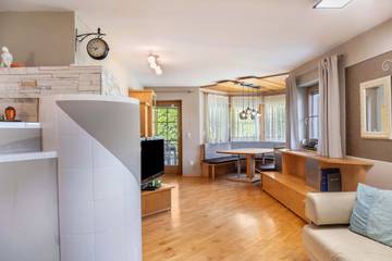 Vakantieappartement voor 8 Personen in Völs, Regio Innsbruck, Afbeelding 2