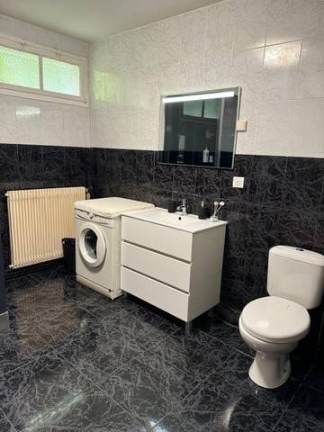 Location De Vacances pour 2 Personnes dans Le Palais-sur-Vienne, Région de Limoges, Photo 4
