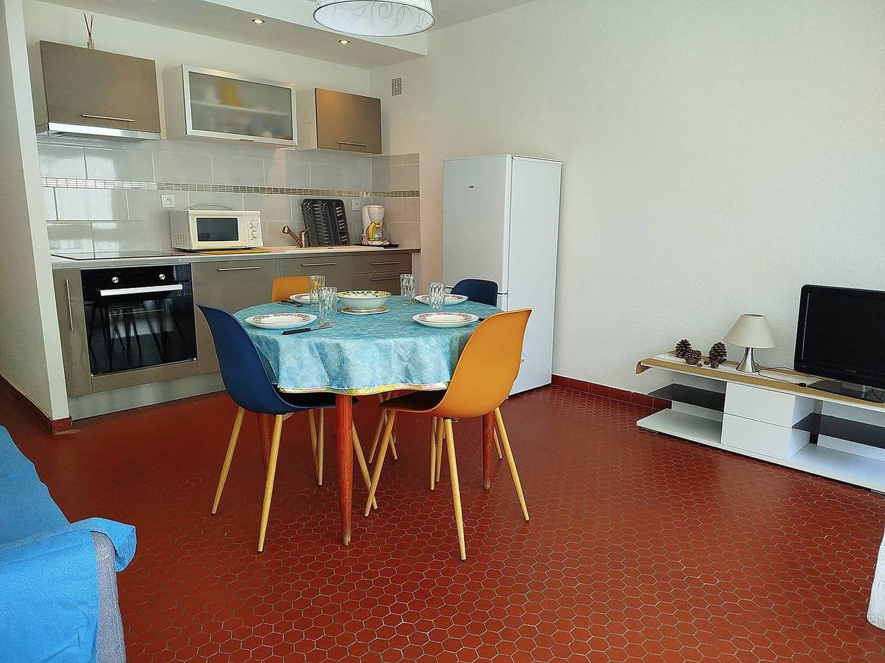 Ganze Ferienwohnung, Ferienwohnung für 4 Personen mit Terrasse in Saint-Cyprien-Plage, Saint-Cyprien