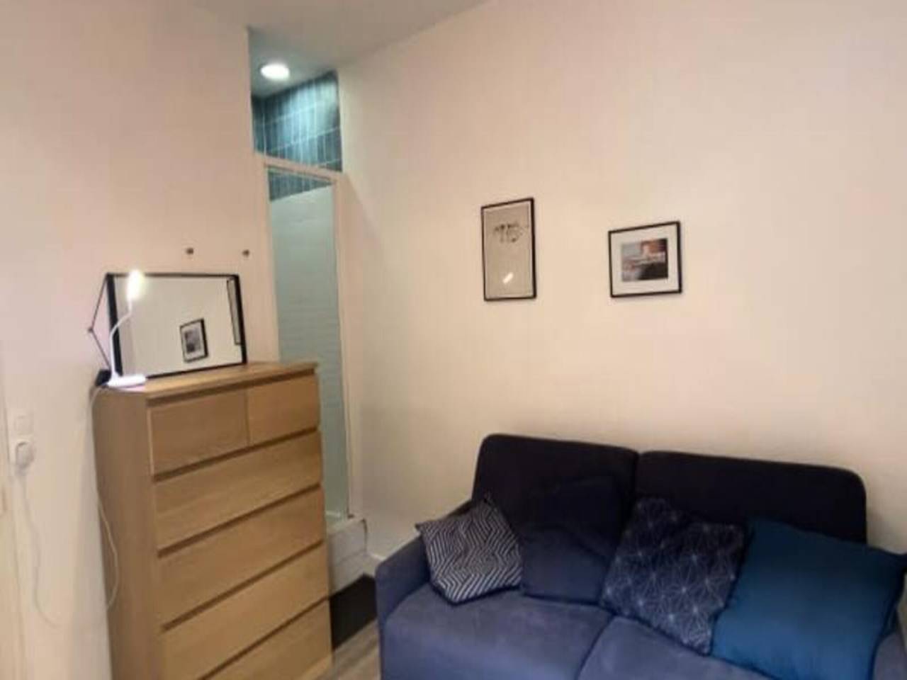 Entire apartment, Apartment in Ault with Oceanfront Balcony in Ault, Abbeville region